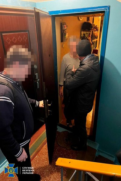СБУ викрила у Києва російську "фабрику тролів" СБУ викрила у Києва російську "фабрику тролів"