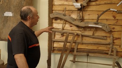 Більшість експонатів — від діда: житель села Гошів на Житомирщині створив музей Більшість експонатів — від діда: житель села Гошів на Житомирщині створив музей