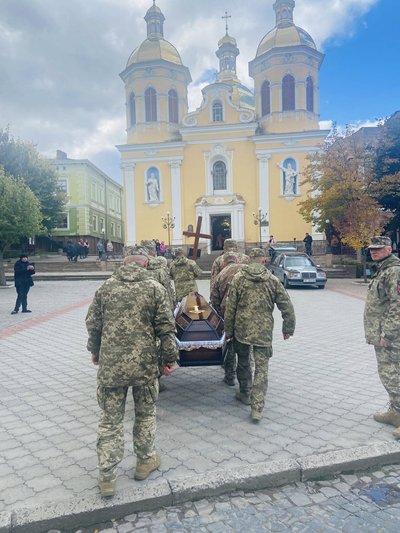 похорон петра станька, бережани, помер військовий похорон петра станька, бережани, помер військовий