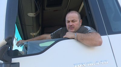 Понад 1000 вантажівок на в'їзд в Україну: ситуація на ПП "Шегині-Медика" Понад 1000 вантажівок на в'їзд в Україну: ситуація на ПП "Шегині-Медика"