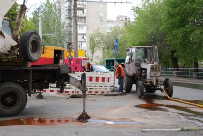 Ремонт водогону: через заборгованість споживачів "Миколаївводоканал" не може придбати запчастини Ремонт водогону: через заборгованість споживачів "Миколаївводоканал" не може придбати запчастини