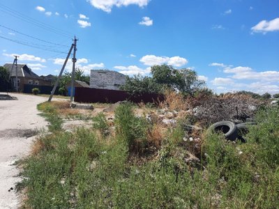 "Оштрафувати нікого не можуть". У Кропивницькому біля житлових будинків утворилося стихійне сміттєзвалище "Оштрафувати нікого не можуть". У Кропивницькому біля житлових будинків утворилося стихійне сміттєзвалище