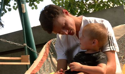 Патронатна родина із Дубіївки виховує дітей, позбавлених батьківського піклування Патронатна родина із Дубіївки виховує дітей, позбавлених батьківського піклування