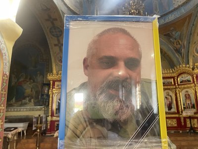 У Хмельницькому попрощалися із військовослужбовцями В'ячеславом Сивоволом та Віктором Шугаєвим У Хмельницькому попрощалися із військовослужбовцями В'ячеславом Сивоволом та Віктором Шугаєвим