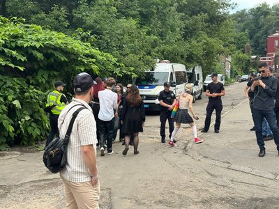 У Києві проходить благодійний фестиваль "КиївПрайд" У Києві проходить благодійний фестиваль "КиївПрайд"