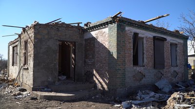 "На зло Путіну будемо садити городи". Чи евакуюються жителі прифронтової Васильківки на Дніпропетровщині "На зло Путіну будемо садити городи". Чи евакуюються жителі прифронтової Васильківки на Дніпропетровщині