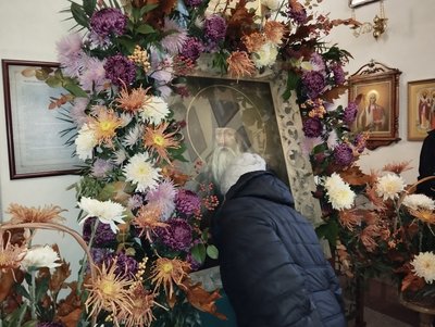 Предстоятель ПЦУ приїхав до Полтави аби вшанувати пам’ять Паїсія Величковського Предстоятель ПЦУ приїхав до Полтави аби вшанувати пам’ять Паїсія Величковського