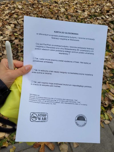 Передача посольства РФ у власність Варшаві. У "референдумі" взяли участь миколаївці