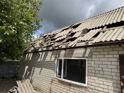 "Все тіло було у склі": наслідки падіння російського БпЛА у Чутовому на Полтавщині "Все тіло було у склі": наслідки падіння російського БпЛА у Чутовому на Полтавщині