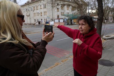 "Я закохалась у це місто і в людей". Американська журналістка про життя та роботу у Херсоні "Я закохалась у це місто і в людей". Американська журналістка про життя та роботу у Херсоні