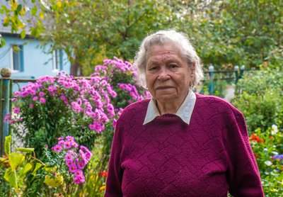 Померла зв'язкова УПА з Рівненщини, яка віддала привезену із заслання сукню на маскувальні сітки. Любові Погонюк було 92 Померла зв'язкова УПА з Рівненщини, яка віддала привезену із заслання сукню на маскувальні сітки. Любові Погонюк було 92