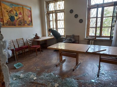 "Перейменуємо палац на честь Сагайдачного, який Москву палив" — Філатов про пошкоджену у Дніпрі історичну пам'ятку "Перейменуємо палац на честь Сагайдачного, який Москву палив" — Філатов про пошкоджену у Дніпрі історичну пам'ятку