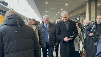 У Київ приїхали лідери країн Балтії, Іспанії та Канади У Київ приїхали лідери країн Балтії, Іспанії та Канади
