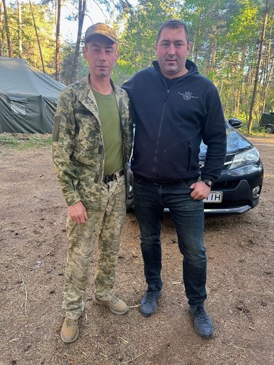 Андрій Лагнюк разом із братом Вадимом Слівінським Андрій Лагнюк разом із братом Вадимом Слівінським