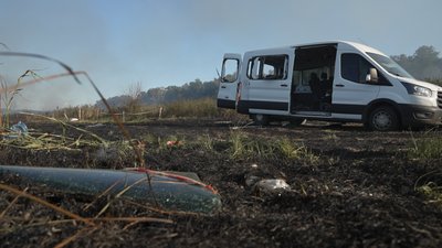 "Він дуже пишався цією роботою": у Чернігові попрощалися з водієм гуманітарної місії із розмінування Сергієм Молибогою "Він дуже пишався цією роботою": у Чернігові попрощалися з водієм гуманітарної місії із розмінування Сергієм Молибогою