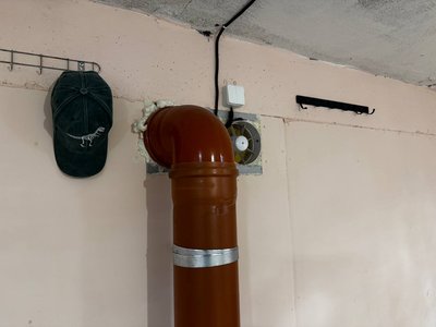 Ходять в туалет за ширму: батьки просять покращити умови в укритті садочку Черкас Ходять в туалет за ширму: батьки просять покращити умови в укритті садочку Черкас