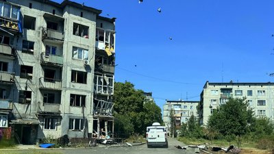 Пошкоджені обстрілами будинки Добропілля Донецька область 27 серпня 2025 рік