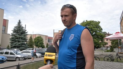 Група оповіщення і вручення повісток: як реагують чоловіки на Волині Група оповіщення і вручення повісток: як реагують чоловіки на Волині