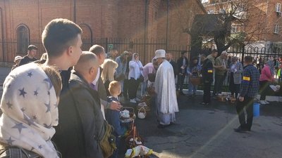 Великдень у Кропивницькому: у храмах освячують великодні кошики