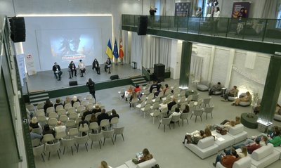 Вдруге у Луцьку відбувся фестиваль жіночого руху "Пломенисті" Вдруге у Луцьку відбувся фестиваль жіночого руху "Пломенисті"