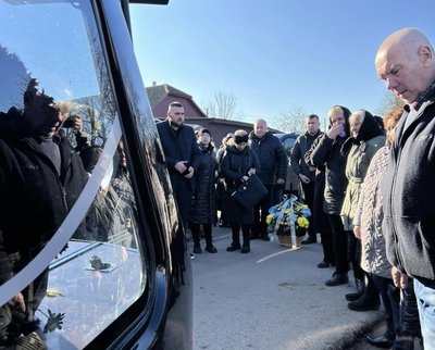 Похорон військового, Тернопільщина, Ростислав Антонюк, листопад 2024 Похорон військового, Тернопільщина, Ростислав Антонюк, листопад 2024