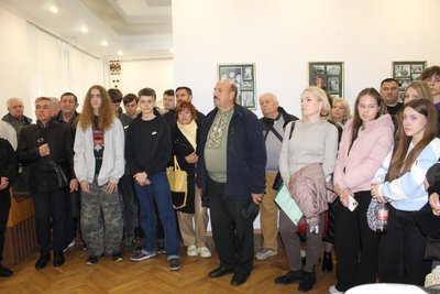 Виставка пам’яті Сергія Короля, Махно, Герой України Сергій Король, Тернопіль, жовтень 2025 Виставка пам’яті Сергія Короля, Махно, Герой України Сергій Король, Тернопіль, жовтень 2025