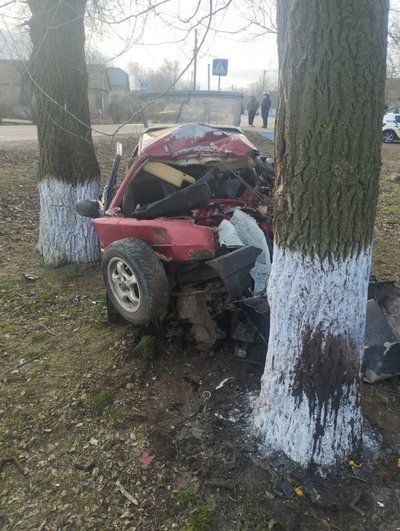 На Одещині у ДТП загинули четверо людей, серед них діти двох та семи років На Одещині у ДТП загинули четверо людей, серед них діти двох та семи років