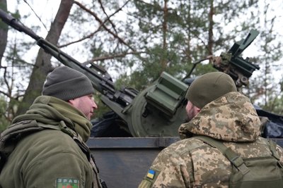 Свою роботу Андрій та Олександр вдосконалюють безперервно Свою роботу Андрій та Олександр вдосконалюють безперервно