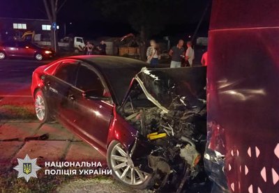 На Львівщині внаслідок ДТП загинув 23-річний пасажир, двоє водіїв у лікарні На Львівщині внаслідок ДТП загинув 23-річний пасажир, двоє водіїв у лікарні