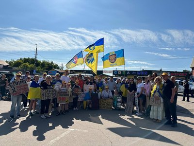 Як у Кролевці організовують акції на підтримку полонених та зниклих безвісти Як у Кролевці організовують акції на підтримку полонених та зниклих безвісти