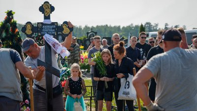Під час прильоту "шахеда" по місту був біля епіцентру вибуху: у Чернігові попрощалися з 23-річним Данилом Жуковецьким Під час прильоту "шахеда" по місту був біля епіцентру вибуху: у Чернігові попрощалися з 23-річним Данилом Жуковецьким