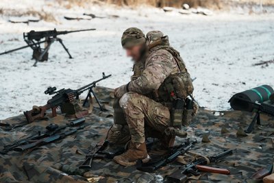 “Тут такий адреналін”: 61 окрема механізована степова бригада провела вишкіл для цивільних на Сумщині