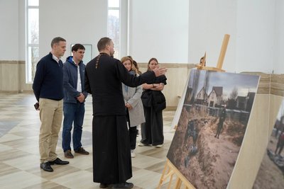 Бучу на Київщині відвідав держсекретар німецького МВС Маркус Ріхтер