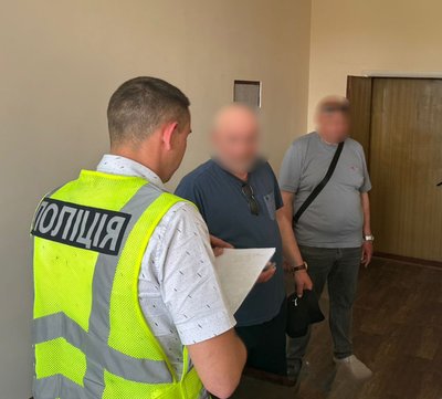 Організатору шахрайського кол-центру у в'язниці Житомирщини повідомили про підозру