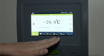 Коронавірус набирає оберти: яка ситуація із захворюваннями на COVID-19 на Черкащині Коронавірус набирає оберти: яка ситуація із захворюваннями на COVID-19 на Черкащині