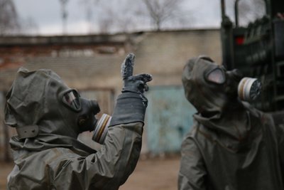 Військовослужбовці, підрозділ РХБ захисту 704 обр РХБ захисту, захисні костюми, Чорнобильська зона Військовослужбовці, підрозділ РХБ захисту 704 обр РХБ захисту, захисні костюми, Чорнобильська зона