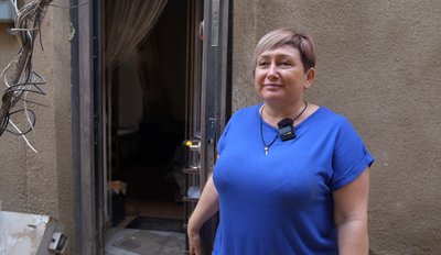 «Ніхто не міг повірити, що ми живі»: історії мешканців будинку, пошкодженого в Одесі 10 жовтня «Ніхто не міг повірити, що ми живі»: історії мешканців будинку, пошкодженого в Одесі 10 жовтня