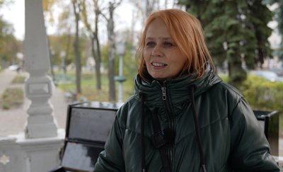 "Піаніно розстроєне, не грає, клавіша западає". Чому прибрали піаніно з Сумської Альтанки? "Піаніно розстроєне, не грає, клавіша западає". Чому прибрали піаніно з Сумської Альтанки?