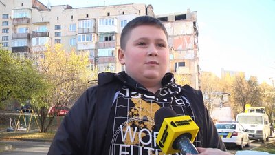 12-річний Глєб Дорощак був вдома, коли в будинку стався вибух 12-річний Глєб Дорощак був вдома, коли в будинку стався вибух