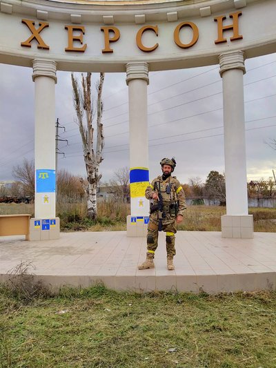 "Хочемо, щоб наш син ріс у Херсоні". Історія родини бійця на позивний "Мудрий" "Хочемо, щоб наш син ріс у Херсоні". Історія родини бійця на позивний "Мудрий"
