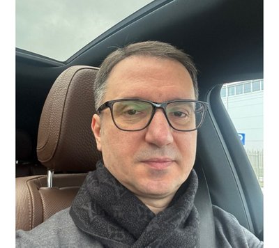 Ex-minister Koval sues anti-corruption agency over his mother-in-law’s apartment: an investigation Ex-minister Koval sues anti-corruption agency over his mother-in-law’s apartment: an investigation
