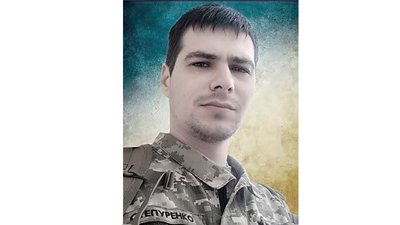 На Чернігівщині попрощалися з бійцями Андрієм Степуренком, Володимиром Грищенком, Андрієм Демченком і Леонідом Халімоном На Чернігівщині попрощалися з бійцями Андрієм Степуренком, Володимиром Грищенком, Андрієм Демченком і Леонідом Халімоном