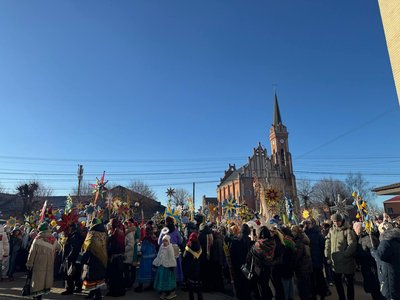 "Різдвяна зірка": понад 400 людей доєдналися до різдвяної ходи на Вінниччині "Різдвяна зірка": понад 400 людей доєдналися до різдвяної ходи на Вінниччині