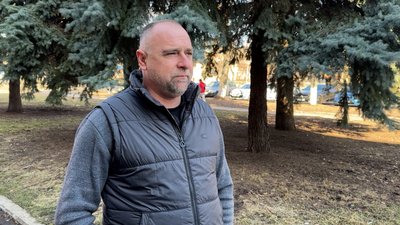 Повернувся до професії після трьох років в ЗСУ: як ветеран з Чернігівщини знову сів за кермо трактора Повернувся до професії після трьох років в ЗСУ: як ветеран з Чернігівщини знову сів за кермо трактора