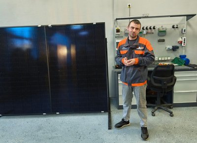 У Житомирі ветерани навчаються монтажу сонячних електросистем У Житомирі ветерани навчаються монтажу сонячних електросистем