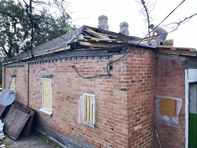 Як у Полтаві відновлюють будинки після російських обстрілів у рамках "єВідновлення" Як у Полтаві відновлюють будинки після російських обстрілів у рамках "єВідновлення"
