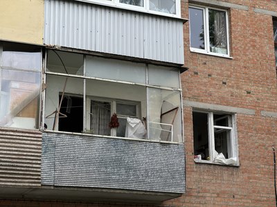 "Цей раз все в нас пошкоджено": наслідки руйнувань після обстрілу 13 травня у Полтаві "Цей раз все в нас пошкоджено": наслідки руйнувань після обстрілу 13 травня у Полтаві