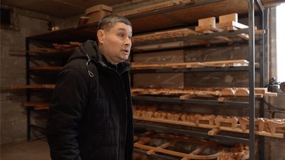 "Якби не любив – робили б двері": на Черкащині столяр виготовляє церковні оздоби "Якби не любив – робили б двері": на Черкащині столяр виготовляє церковні оздоби