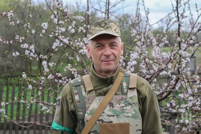 26-річний волинянин з 100 ОМБр пішов до війська за прикладом батька 26-річний волинянин з 100 ОМБр пішов до війська за прикладом батька