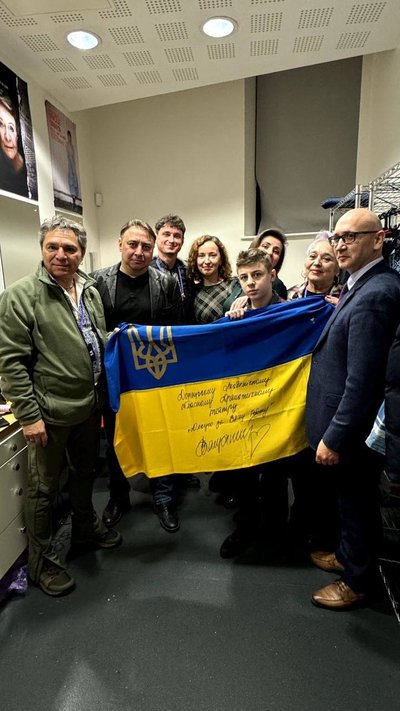 Донецький обласний театр почав гастролі у Великій Британії: показують "Маріупольську драму" Донецький обласний театр почав гастролі у Великій Британії: показують "Маріупольську драму"